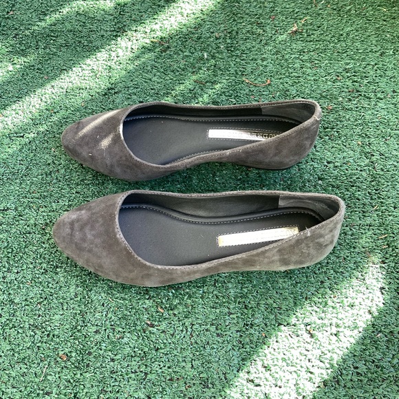 Audrey Brooke Grey Suede Flats - Picture 1 of 4